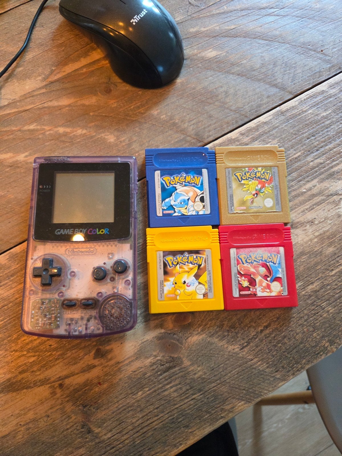 Game Boy Color met Pokémon spellen, 1 speler, Ophalen of Verzenden, Zo goed als nieuw, Role Playing Game (Rpg)