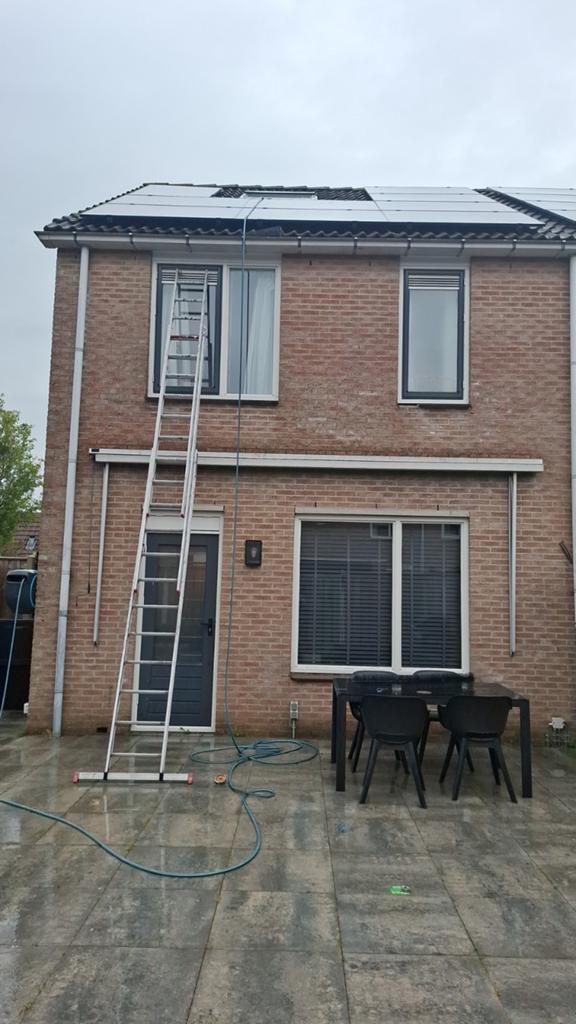 Ladder te huur per dag €15,- €150,- borg 9meter, Ophalen, 4 meter of meer