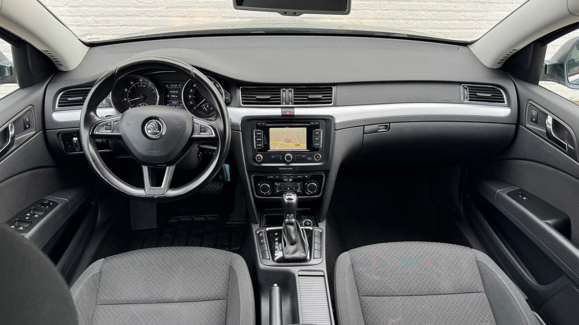 Skoda Superb Combi 1.8 TSI Ambition Clima Navi Trekhaak All-, Auto's, Euro 5, Stof, Gebruikt, 4 cilinders