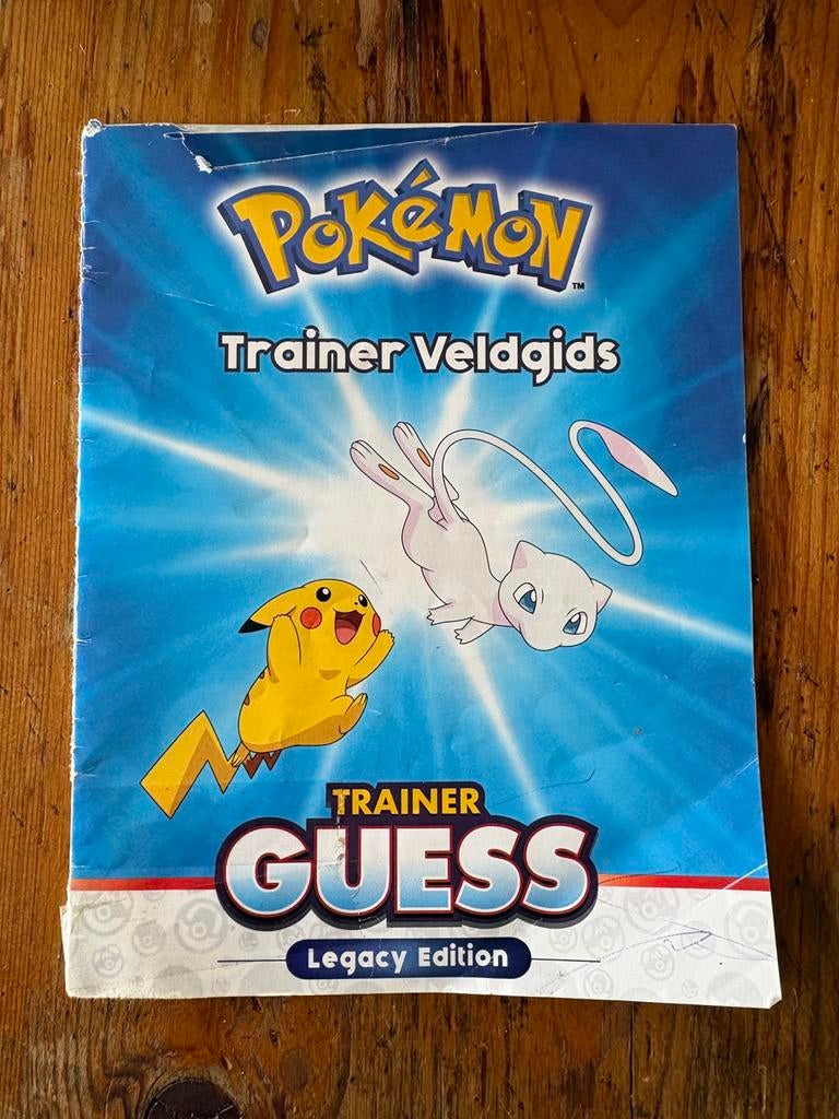 Pokemon trainer veldgids, Ophalen of Verzenden, Gebruikt