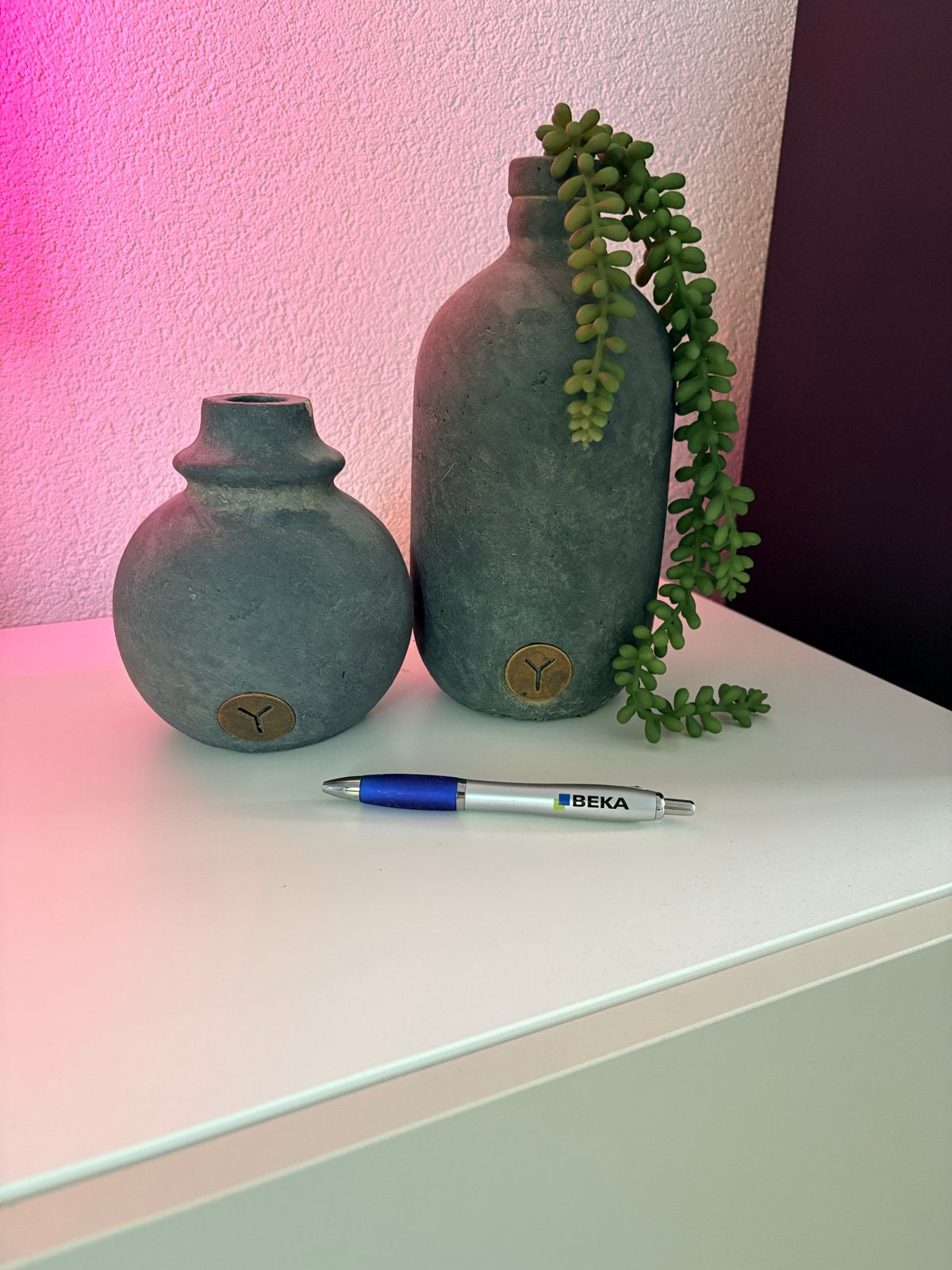 Mooie set Brynxz vazen (zonder groene decoratie), Ophalen, Zo goed als nieuw, Steen/keramiek, Geschikt voor droogbloemen