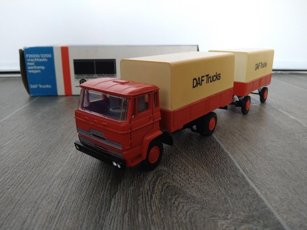 Lion car DAF F2000/2200 met doosje, Ophalen of Verzenden, Gebruikt, Bus of Vrachtwagen, Lion Toys