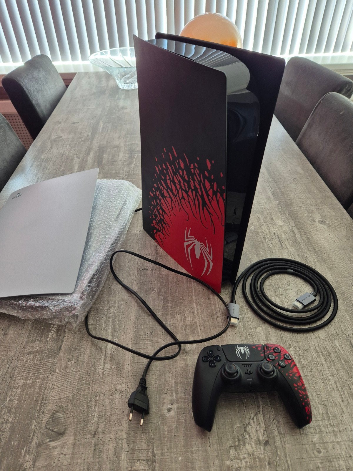 PlayStation 5 Disc 825GB met Spiderman Plates en Controller, Ophalen, Zo goed als nieuw, Playstation 5