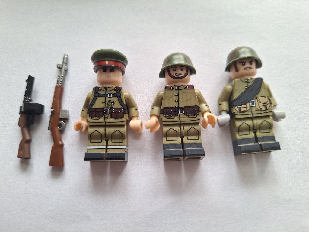 Lego ww2 soviet soldaten met wapens, Ophalen of Verzenden, Zo goed als nieuw, Overige merken