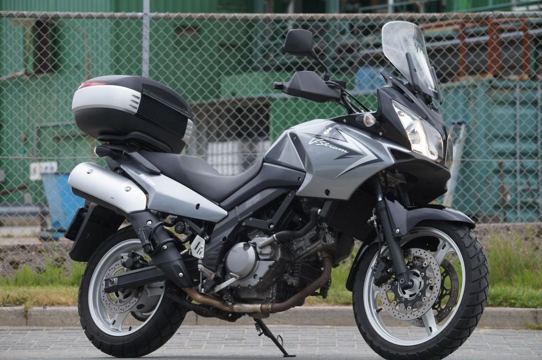 SUZUKI V-STROM DL 650 (bj 2011), Motoren, Motoren | Suzuki, Motorrijbewijs A, Bedrijf, Onbekend, Meer dan 35 kW