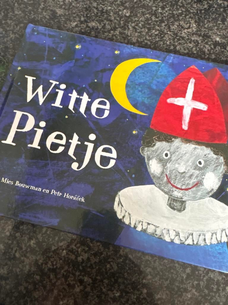 Witte Pietje kinderboek, Ophalen of Verzenden, Gelezen, Fictie algemeen