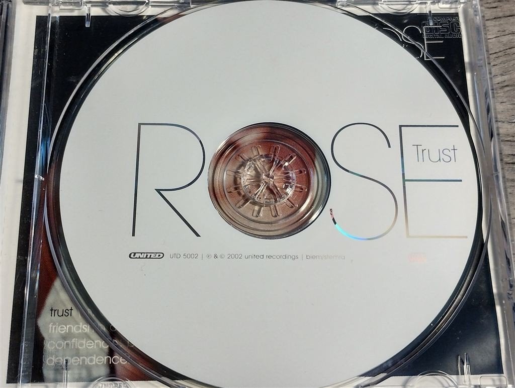 Rose - Trust, Ophalen of Verzenden, Zo goed als nieuw