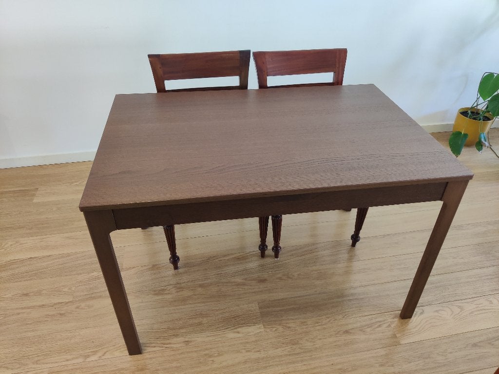 IKEA uitschuif tafel donker hout zonder stoelen, Huis en Inrichting, Ophalen, Gebruikt, 100 tot 150 cm, 50 tot 100 cm