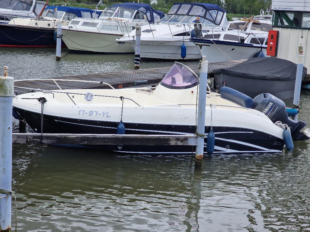Prins 480 Open, Watersport en Boten, Vis- en Consoleboten, Ophalen, Gebruikt, Viertaktmotor, 5 m