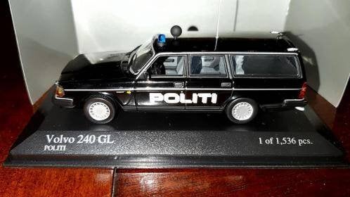 Minichamps zwarte Volvo 240 GL POLITI LIMITED EDITION 1986, Ophalen of Verzenden, Nieuw, Auto, MiniChamps