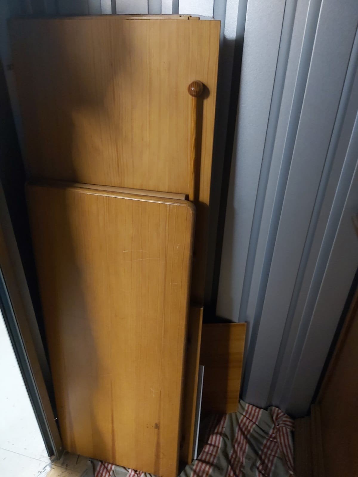 Houten planken met knoppen - Diverse afmetingen, Huis en Inrichting, Ophalen, Met plank(en), Gebruikt, 50 tot 100 cm