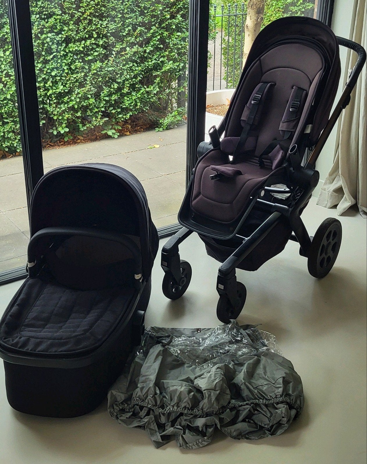 Joolz Geo2 kinderwagen compleet met reiswieg + regenhoes, Ophalen, Gebruikt, Overige merken, Met reiswieg