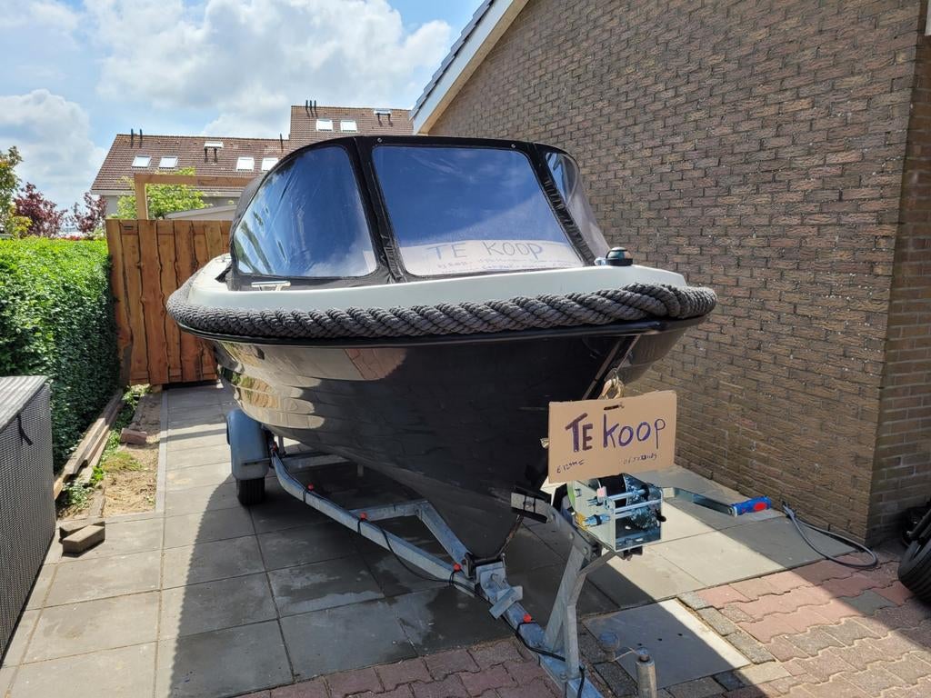 Sloep Liberty 5.75  15 - Compleet en Vaarklaar met Trailer, Watersport en Boten, Sloepen, Ophalen, Tender, Gebruikt, Trailer