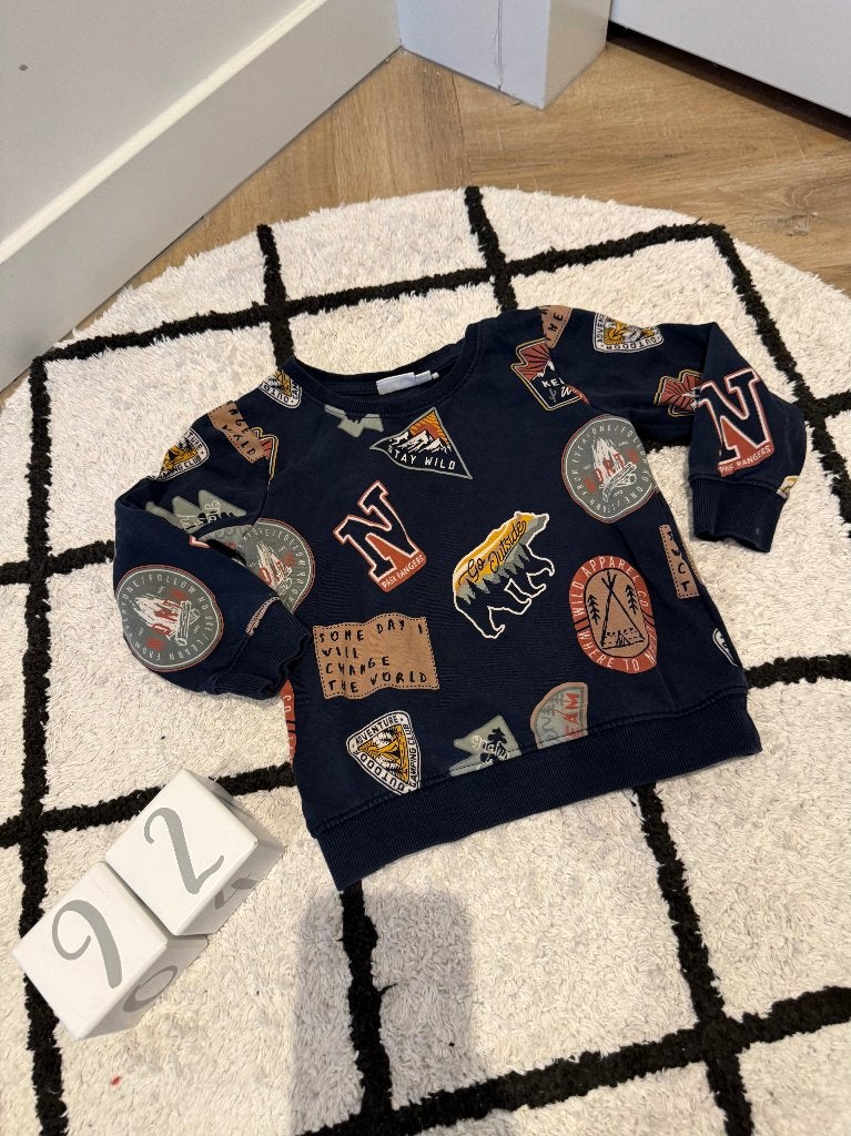 Heel goed blauw Name It sweater trui print 92 adventure, Kinderen en Baby's, Babykleding | Maat 86, Ophalen of Verzenden, Zo goed als nieuw