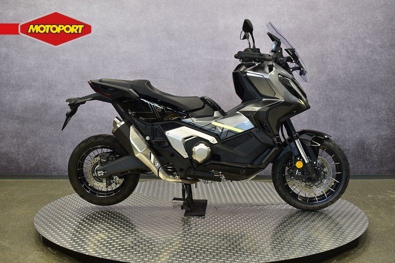 Honda X ADV (bj 2024), Info@motoportwormerveer.nl, Scooter, Honda Motor Europe, Bedrijf