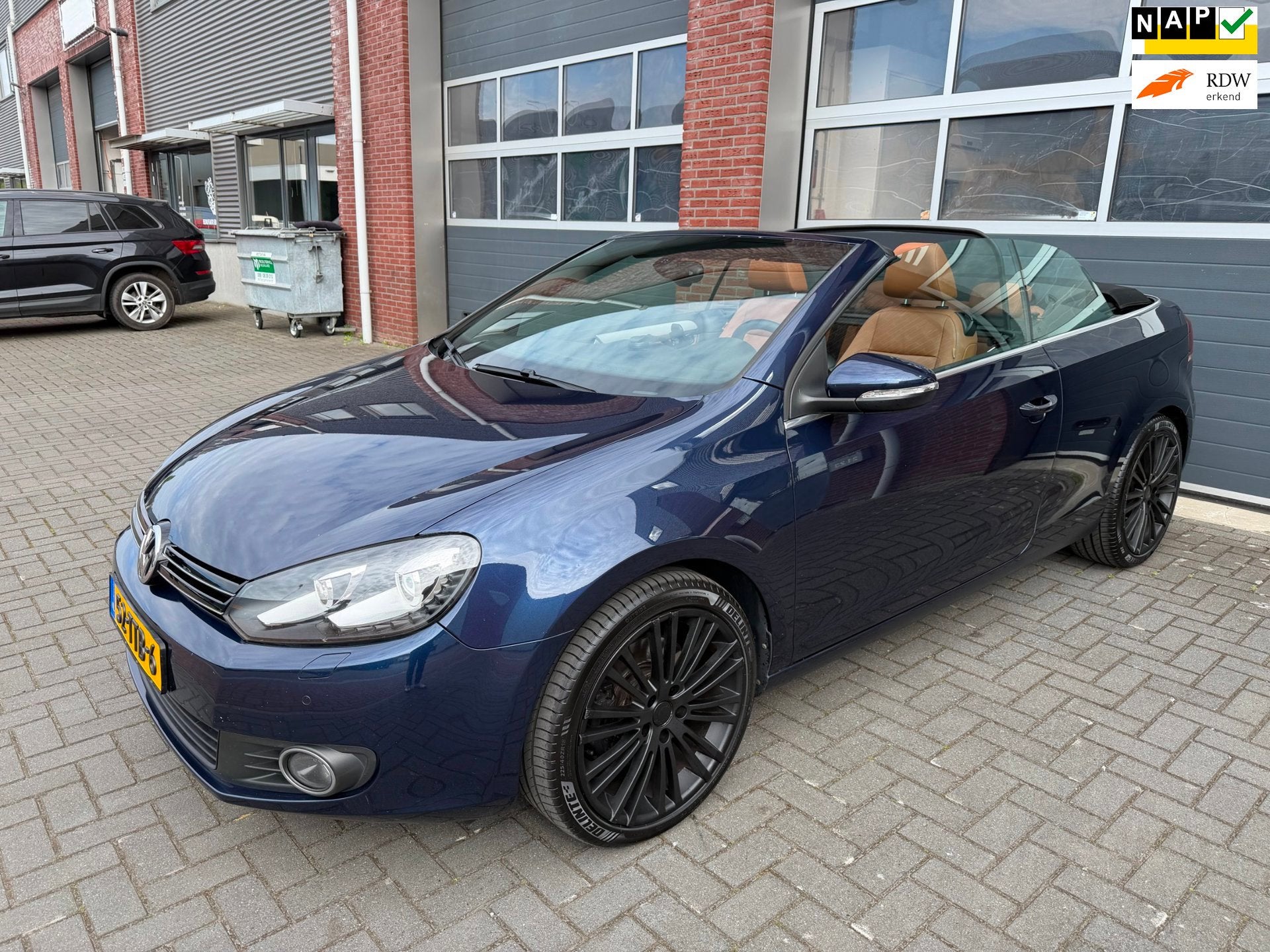 Volkswagen Golf Cabriolet 1.4 TSI DSG LED Navi Leder Stoelvw, Gebruikt, 680 kg, 4 cilinders, Cabriolet