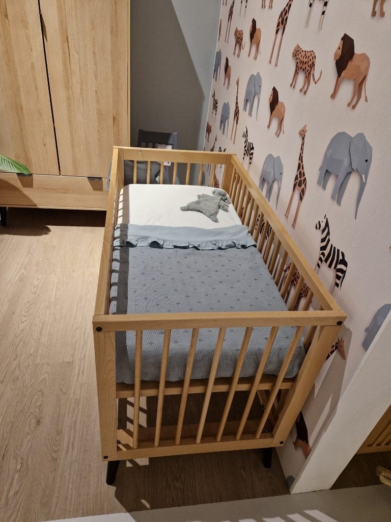 Babykamer Bopita Fay, Ophalen, Zo goed als nieuw, Ledikant