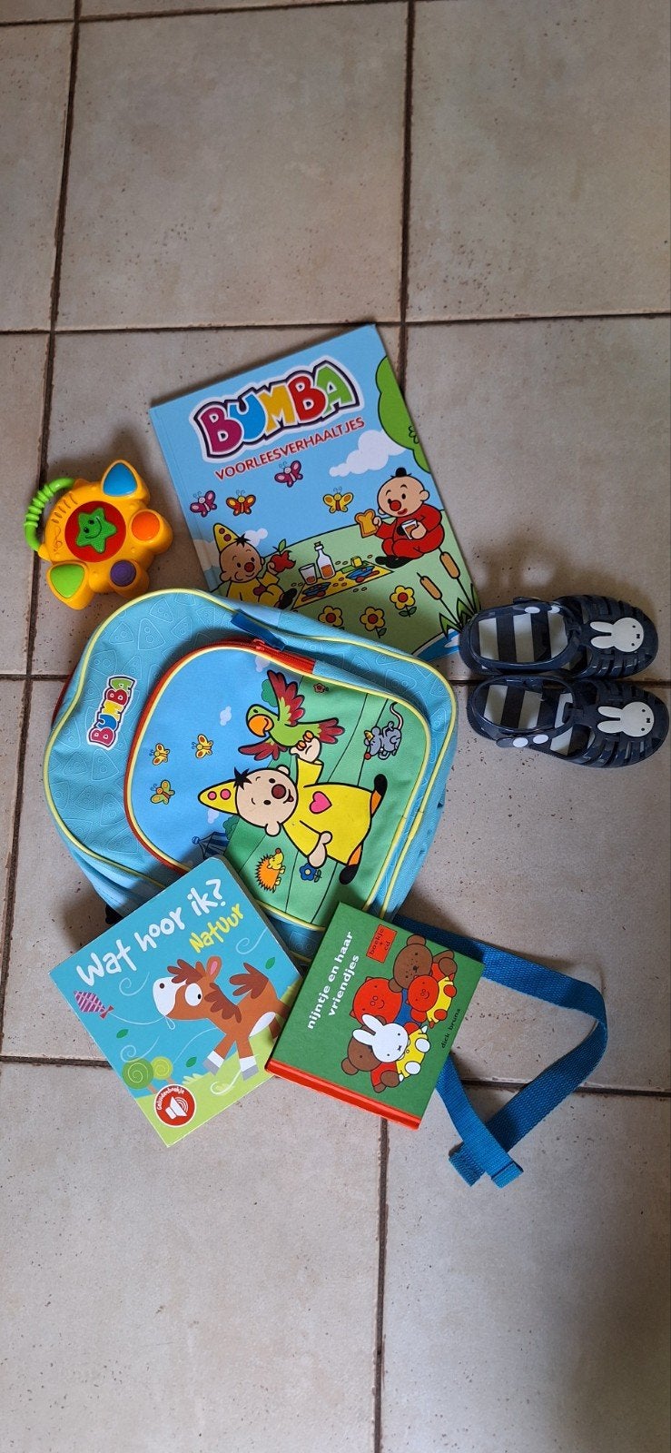 peuter speelgoed rugzak boekjes water schoentjes muziekdoosj, Kinderen en Baby's, Speelgoed | Educatief en Creatief, Ophalen of Verzenden