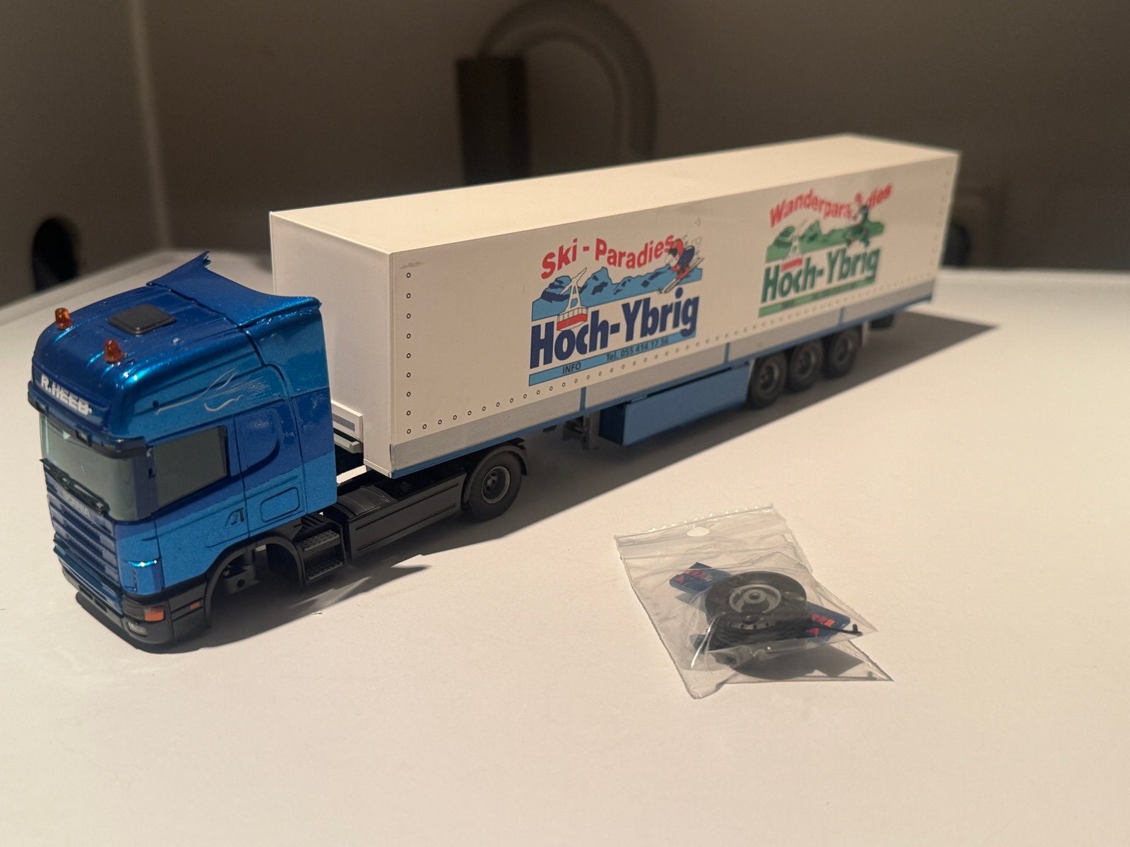Scania R. Heeb vrachtwagen model met trailer opknapper, Ophalen of Verzenden, Zo goed als nieuw, Bus of Vrachtwagen, Overige merken