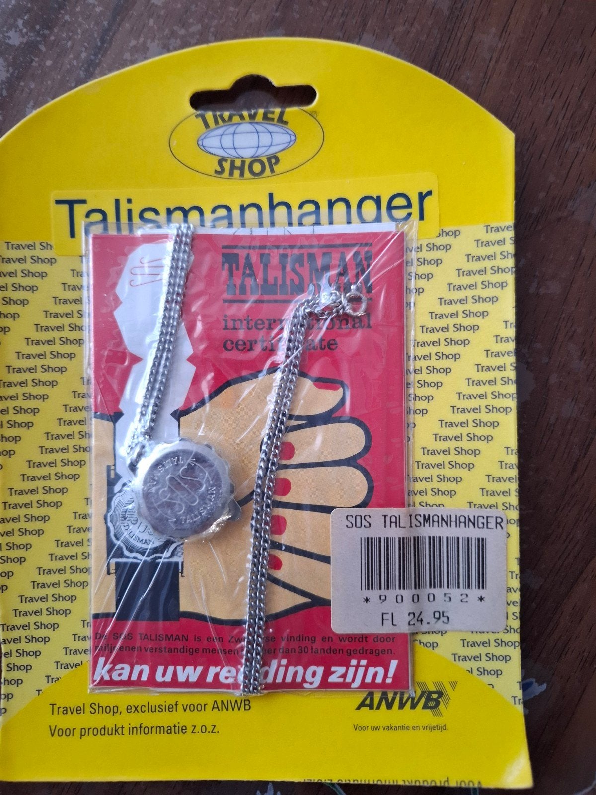 SOS Talismanhanger met ketting - Nieuw in verpakking, Nieuw, Ophalen of Verzenden, Zilver, Overige materialen