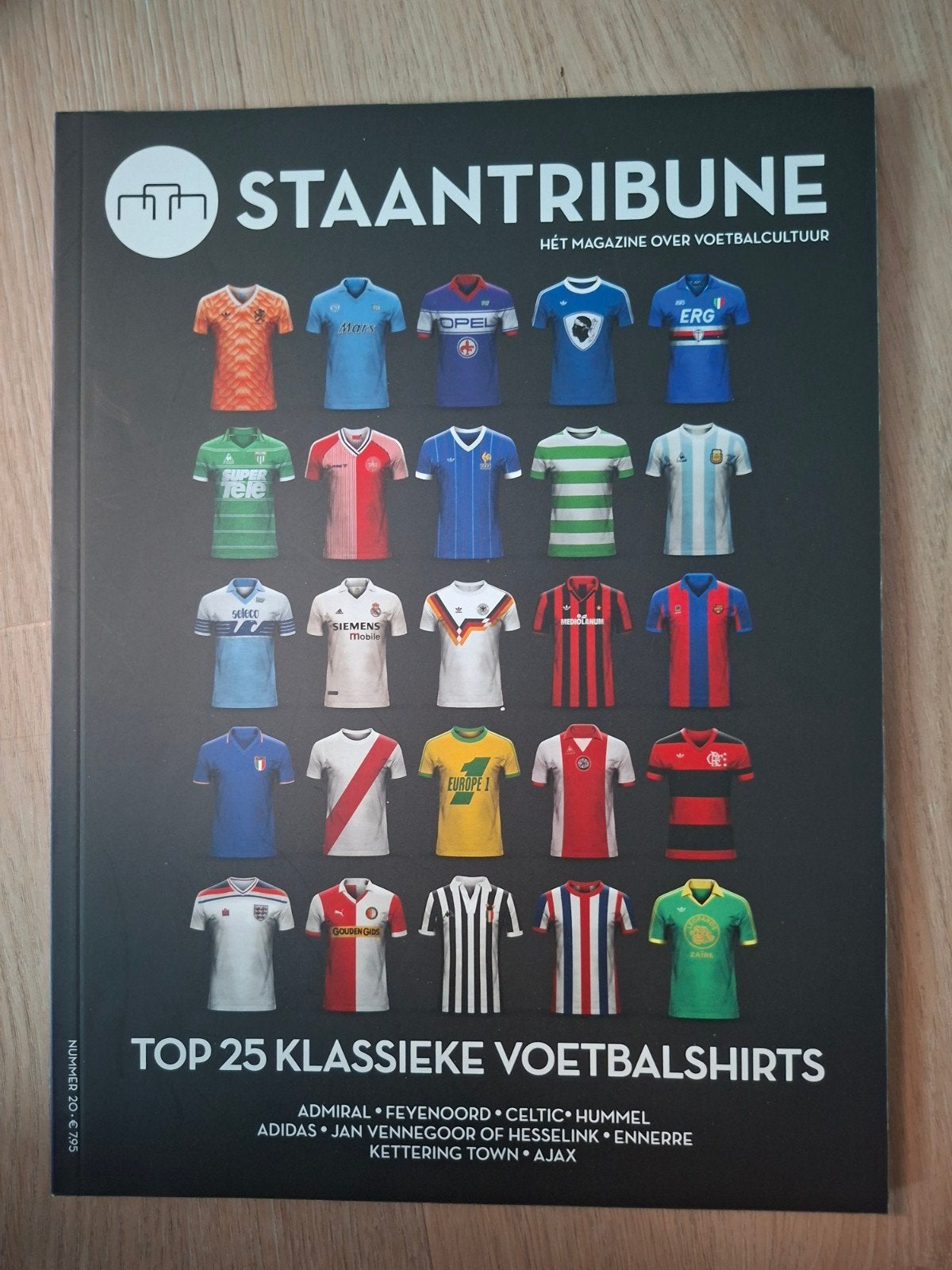 Staantribune Magazine NR 20, Verzamelen, Sportartikelen en Voetbal, Ophalen of Verzenden, Buitenlandse clubs, Boek of Tijdschrift