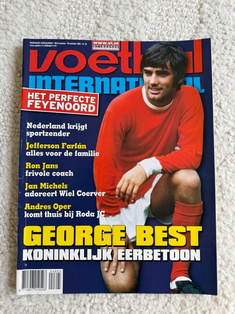 Voetbal International - George Best - 30 november 2005, Boeken, Ophalen of Verzenden, Gelezen, Sport en Vrije tijd