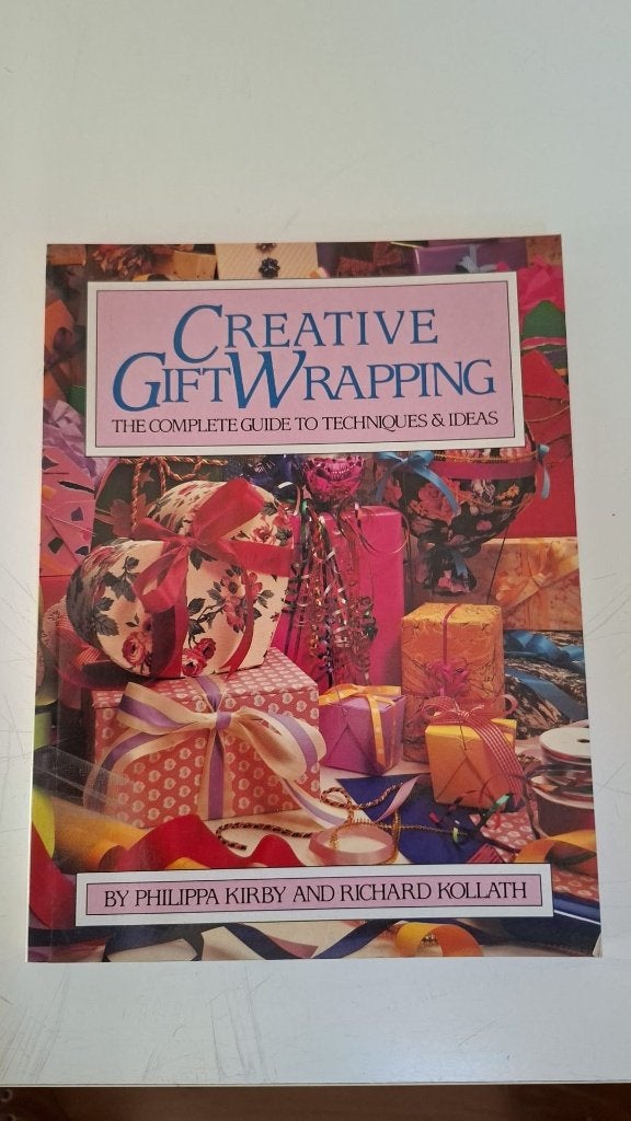 Creative gift wrapping - Philippa Kirby & Richard Kollath, Boeken, Ophalen of Verzenden, Zo goed als nieuw, Overige onderwerpen