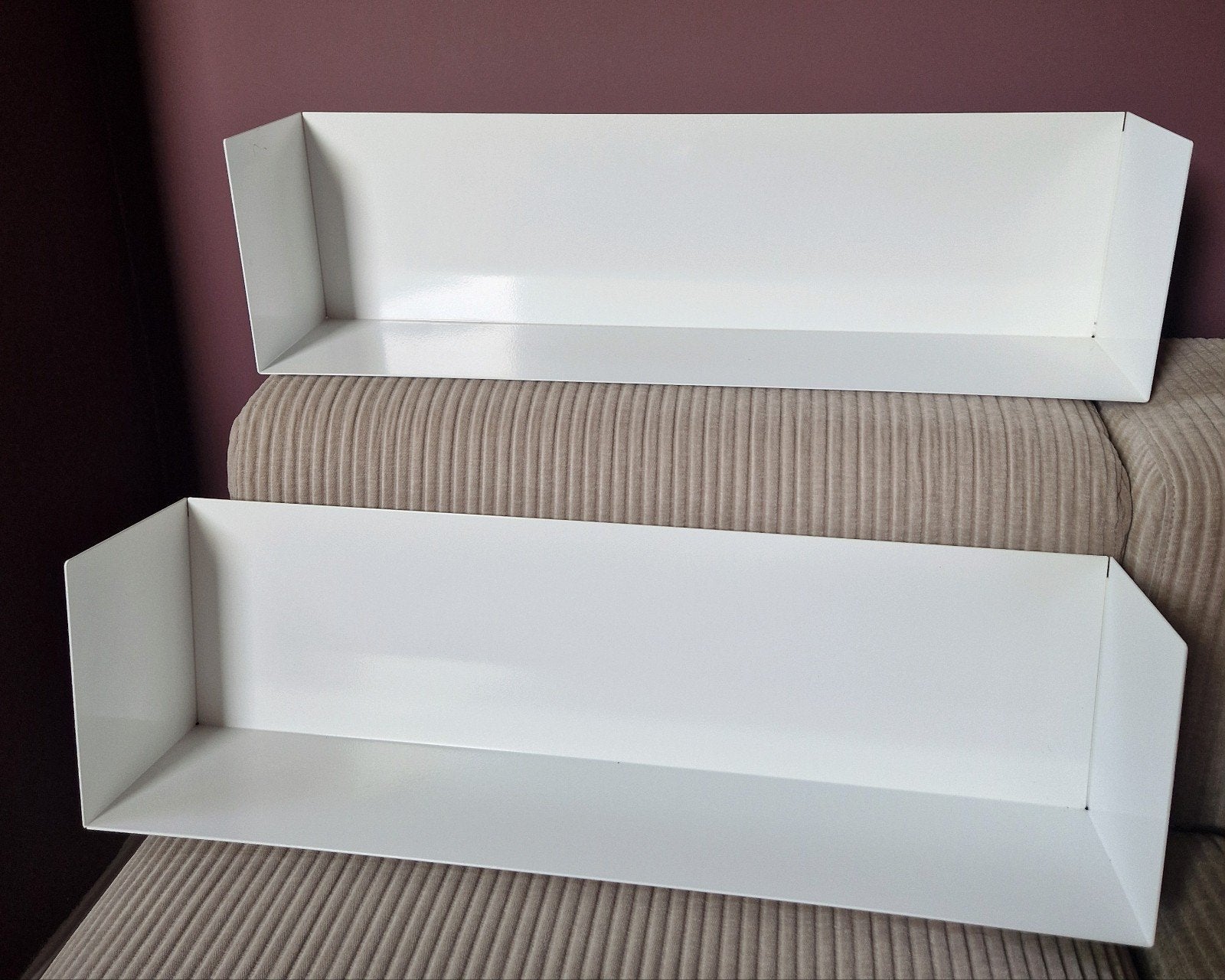 Linea1 -a- metalen design boekenplank / dvd plank, Ophalen of Verzenden, Zo goed als nieuw