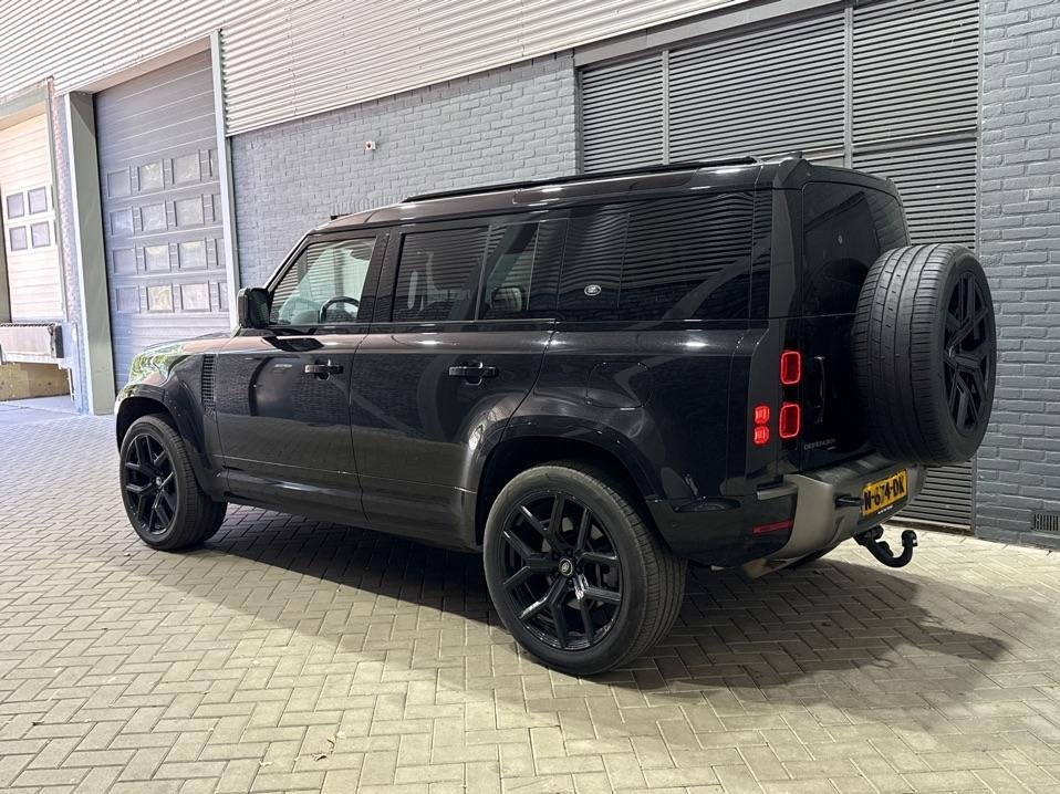 Land Rover Defender 110 2.0 P400e 110 HSE | Luchtvering | Tr, Automaat, 404 pk, Gebruikt, 4 cilinders