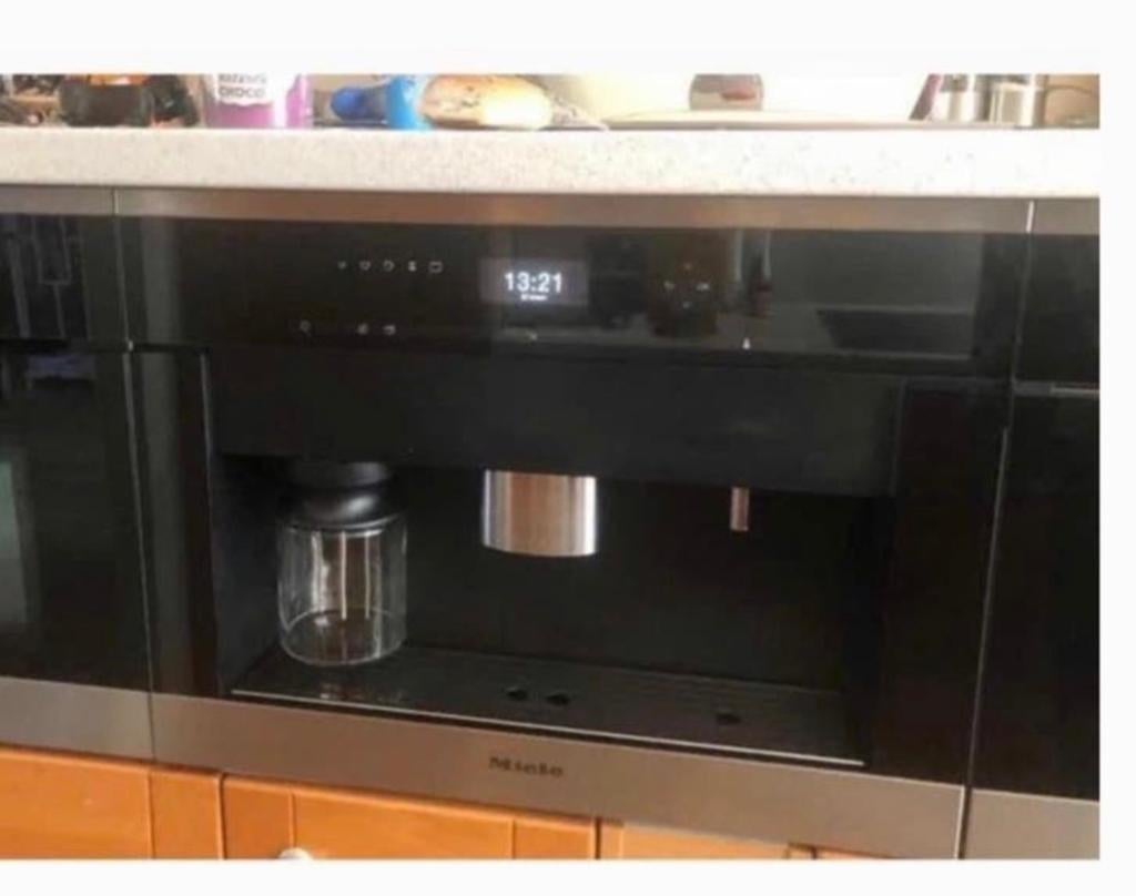 MOOIE INBOUW MIELE CVA6401 10500 totale kopjes, espresso, Witgoed en Apparatuur, Ophalen, Afneembaar waterreservoir, 10 kopjes of meer
