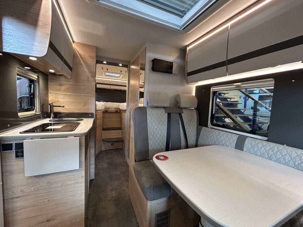 Dethleffs Globebus I 6 Compacte Integraal Camper, Caravans en Kamperen, Campers, Integraal, Fiat, 6 tot 7 meter, Bedrijf