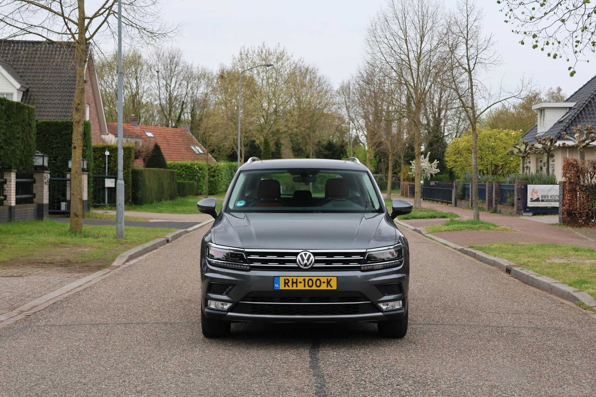 Volkswagen Tiguan 2.0 TSI 4Motion Highline | PANO | CARPLAY, Automaat, Gebruikt, Euro 6, 4 cilinders