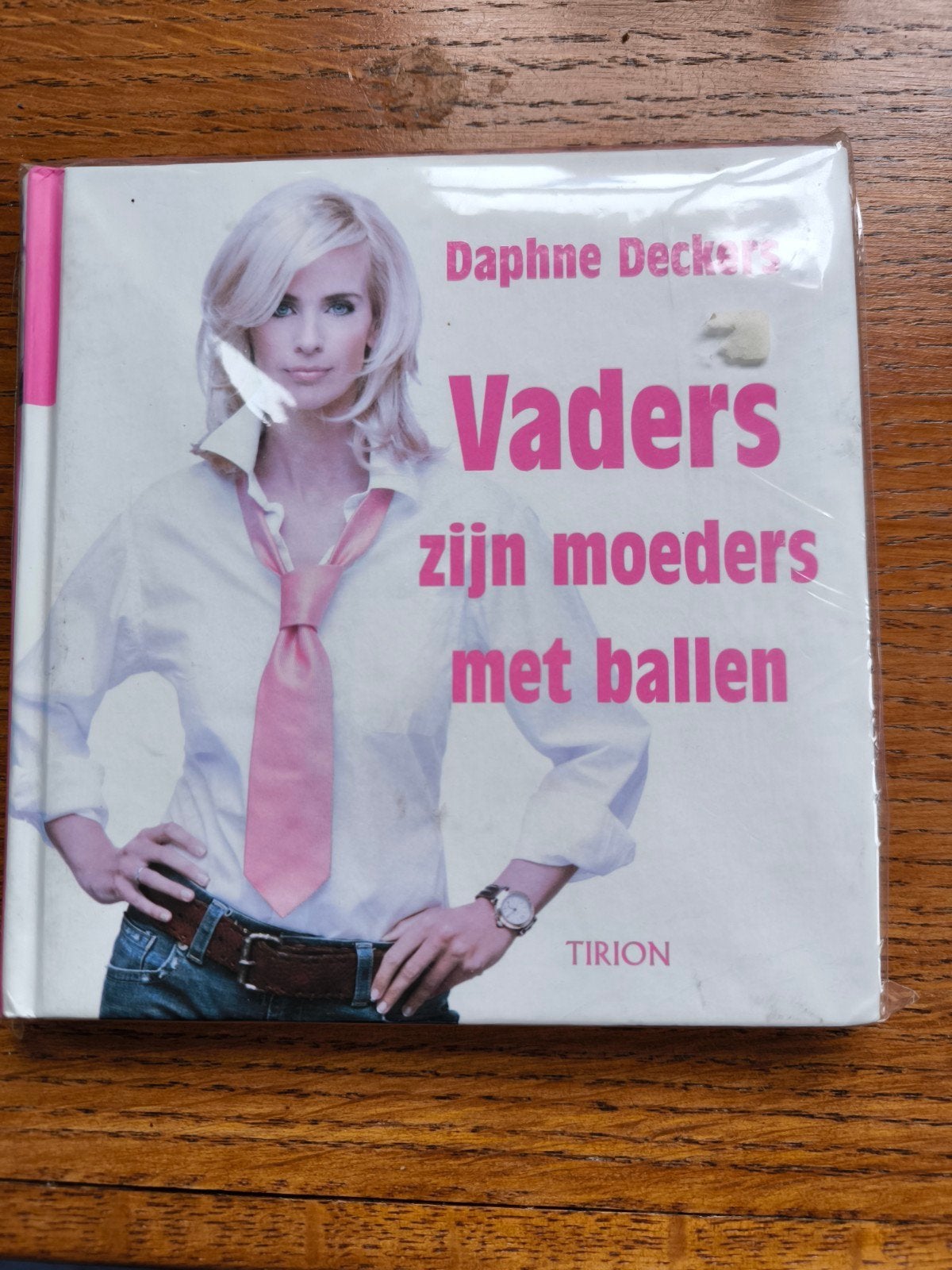 Daphne Deckers - Vaders zijn moeders met ballen, Boeken, Overige Boeken, Ophalen of Verzenden, Zo goed als nieuw, Daphne Deckers