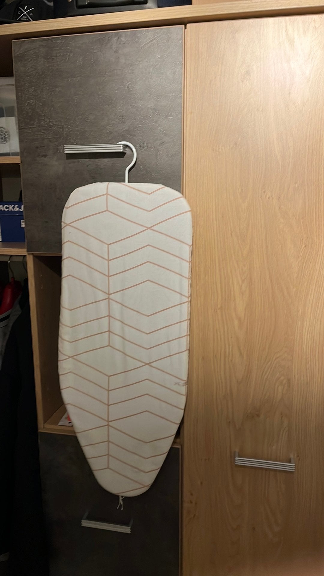 Kleine strijkplank met hanger, Ophalen, Gebruikt