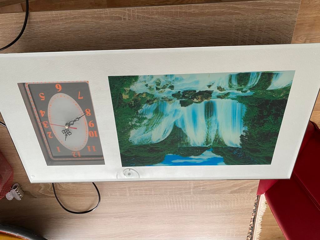 Elekrische klok, Huis en Inrichting, Woonaccessoires | Lijsten, Ophalen of Verzenden, Zo goed als nieuw, Hout, Minder dan 50 cm