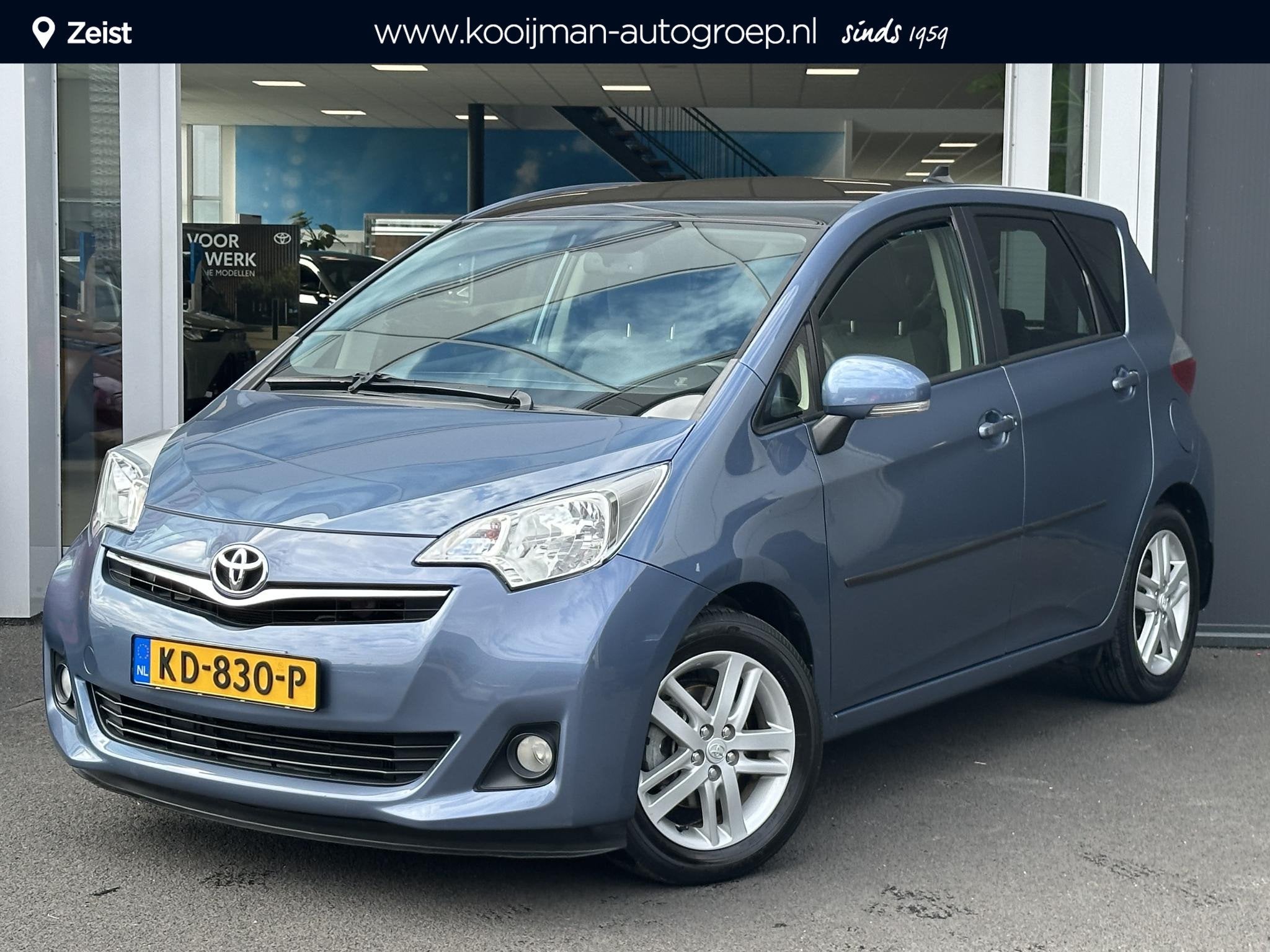 Toyota Verso-S 1.3 VVT-i Dynamic | Airco | Panoramadak | Tre, Euro 5, Stof, Gebruikt, Blauw