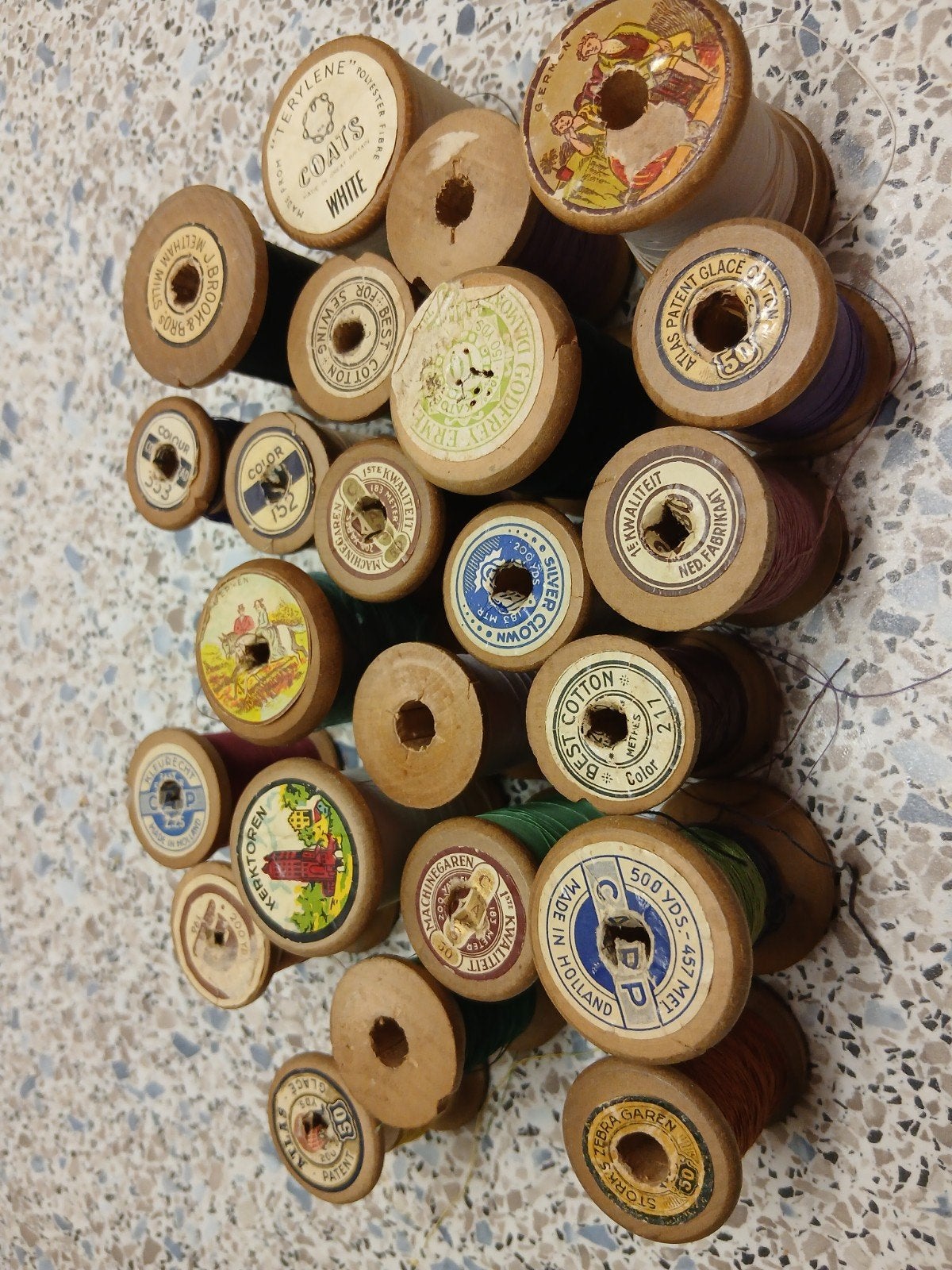 Vintage 23 Houten garenklossen, Ophalen of Verzenden