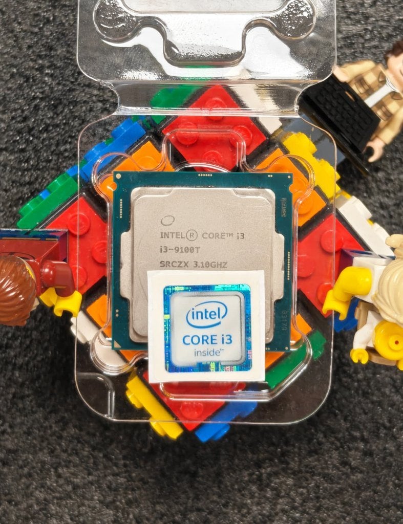 Intel Core i3-9100T Processor, Computers en Software, Processors, LGA 1151, 4-core, Ophalen of Verzenden, Zo goed als nieuw