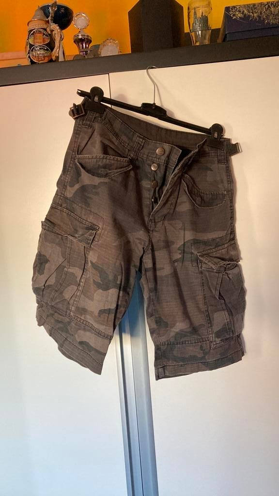 Cult Edition short jeans camouflage 152, Ophalen of Verzenden, Zo goed als nieuw, Jongen, Broek