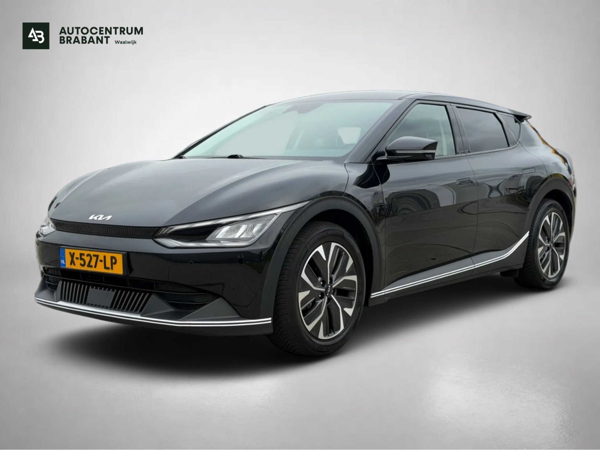 Kia EV6 Air 58 kWh 99% SoH. (NL-auto Dealer OndH, 1e Eig, Na, Auto's, Automaat, Gebruikt, Lichtsensor, Zwart