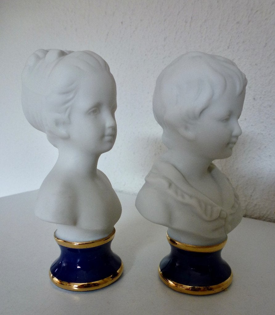 Klassiek stel porseleinen bustes – Jongen & Meisje – 9 cm., Verzamelen, Verzenden, Zo goed als nieuw, Mens