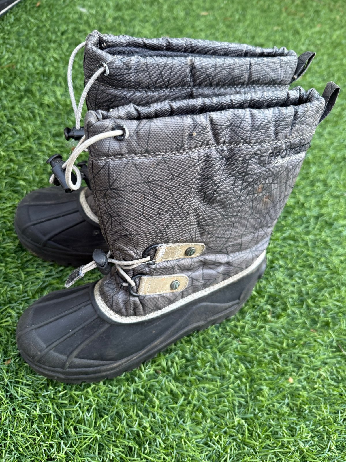 Protest snowboots, maat 35-36, Ophalen, Gedragen, Grijs, Snowboots