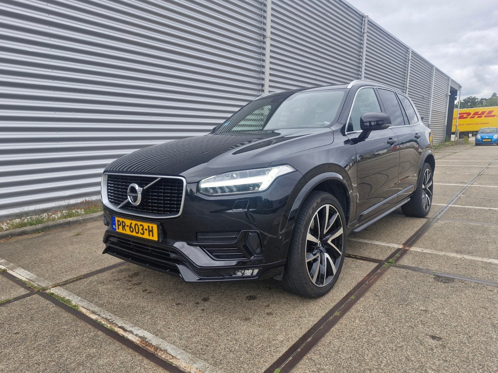 Volvo XC90 R-Design/ Bowers & Wilkins/ 360cam/Head up/Carbon, Auto's, Volvo, Zwart, 7 stoelen, Zwart, Leder