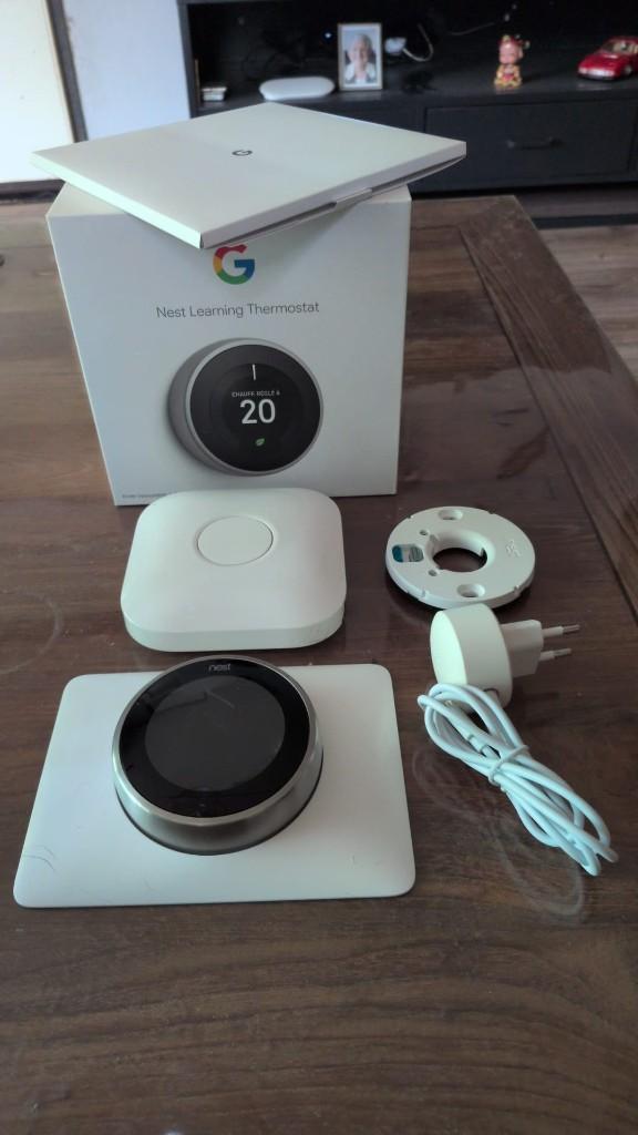 Google Nest Learning Thermostat V3 met nieuwe Heat Link, Ophalen of Verzenden, Slimme thermostaat, Gebruikt