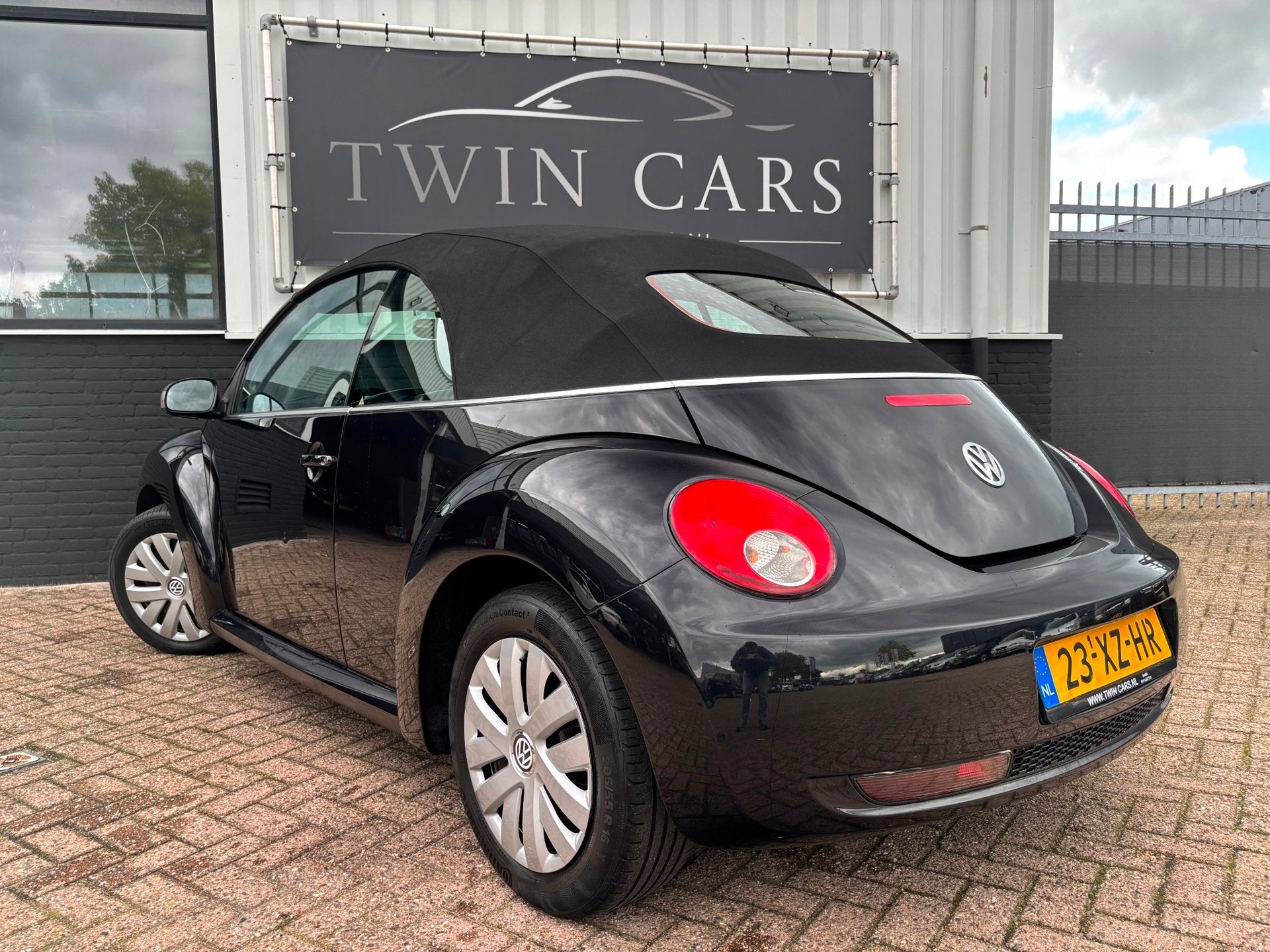 Volkswagen New Beetle Cabriolet 1.6 Highline Airco, Auto's, Gebruikt, Beetle (Kever), 4 cilinders, Cabriolet