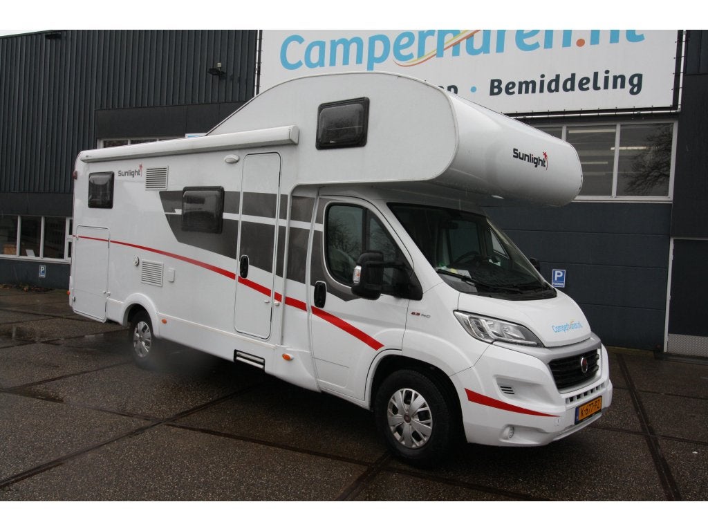 Sunlight A70 (1) Sterk afgeprijsd, Caravans en Kamperen, Ringverwarming, Fiat, Koelkast, Treinzit