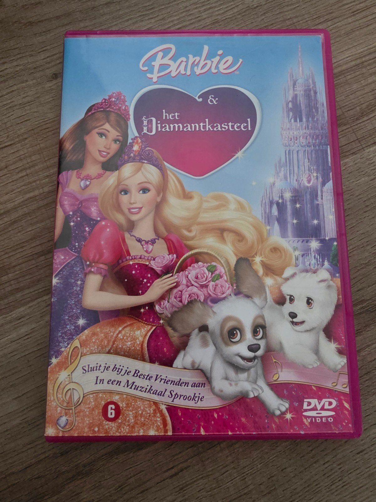 Barbie en het diamantkasteel, Cd's en Dvd's, Dvd's | Kinderen en Jeugd, Alle leeftijden, Ophalen of Verzenden, Zo goed als nieuw