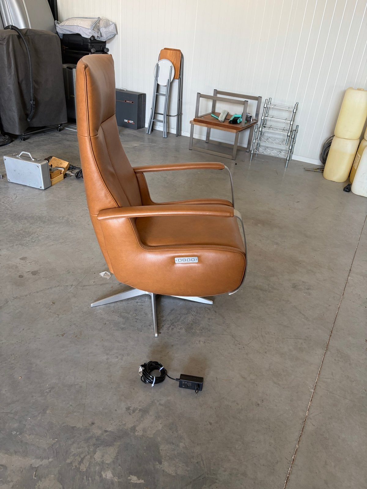 Zo goed als nieuwe relaxfauteuil - Nieuwprijs €2500+, 100 tot 125 cm, Leer, Ophalen of Verzenden, Zo goed als nieuw