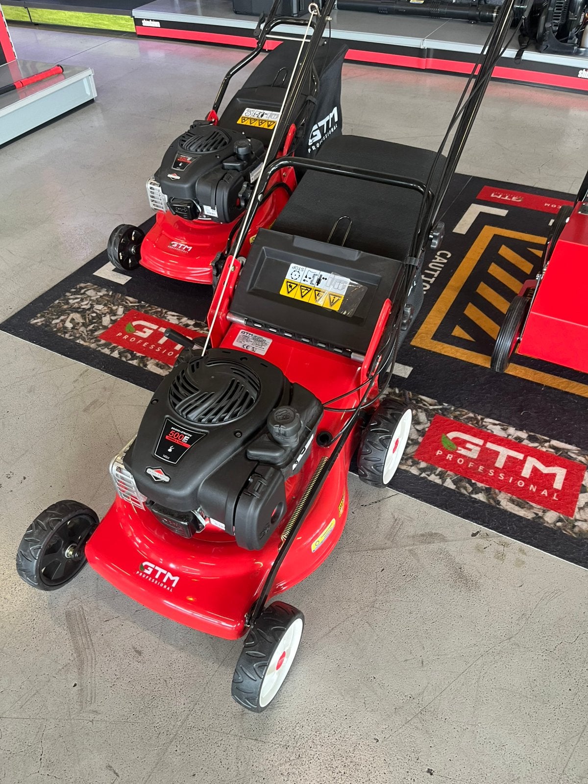 Showroom actie deze Gtm Professional grasmaaier 46 cm, Tuin en Terras, Ophalen, Cirkelmaaier, Nieuw, 40 t/m 49 cm