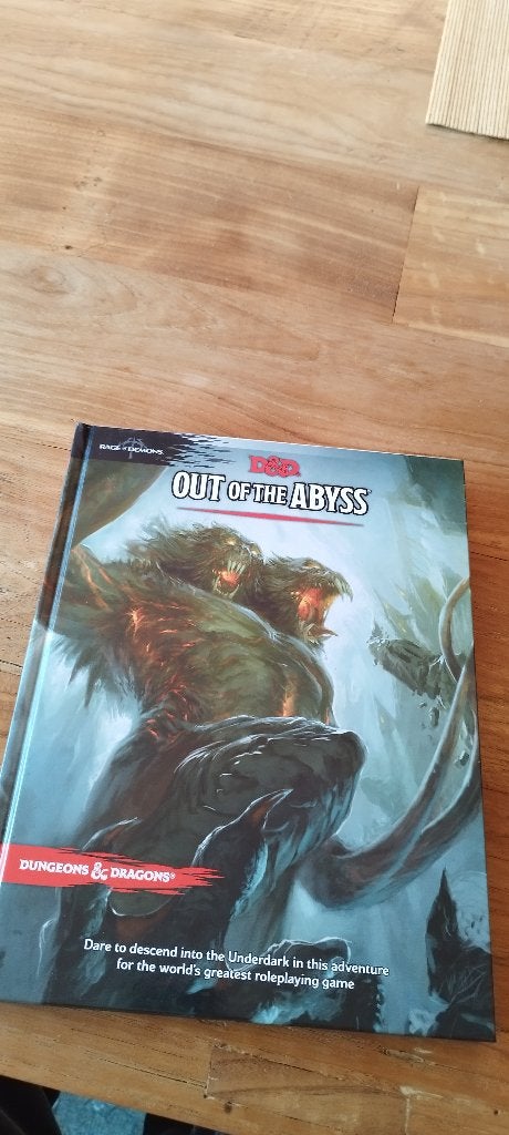 Dungeons and Dragons Out of The Abyss. D&D 5e spelboek., Vijf spelers of meer, Ophalen, Nieuw, Wizards of the Coast